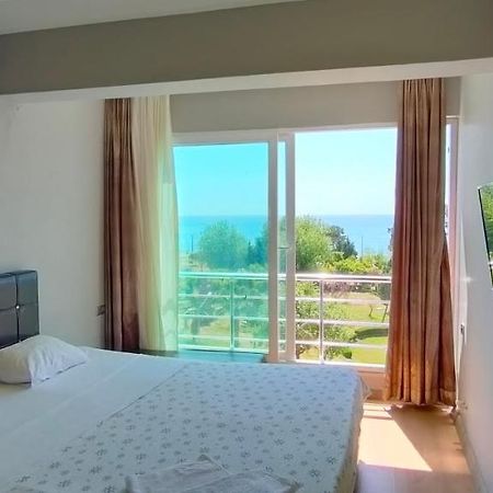 Anemonia Otel 阿纳穆尔 外观 照片