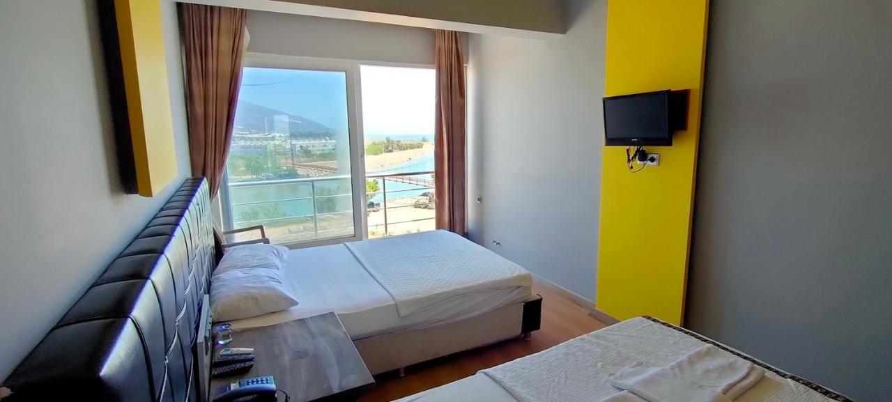 Anemonia Otel 阿纳穆尔 外观 照片